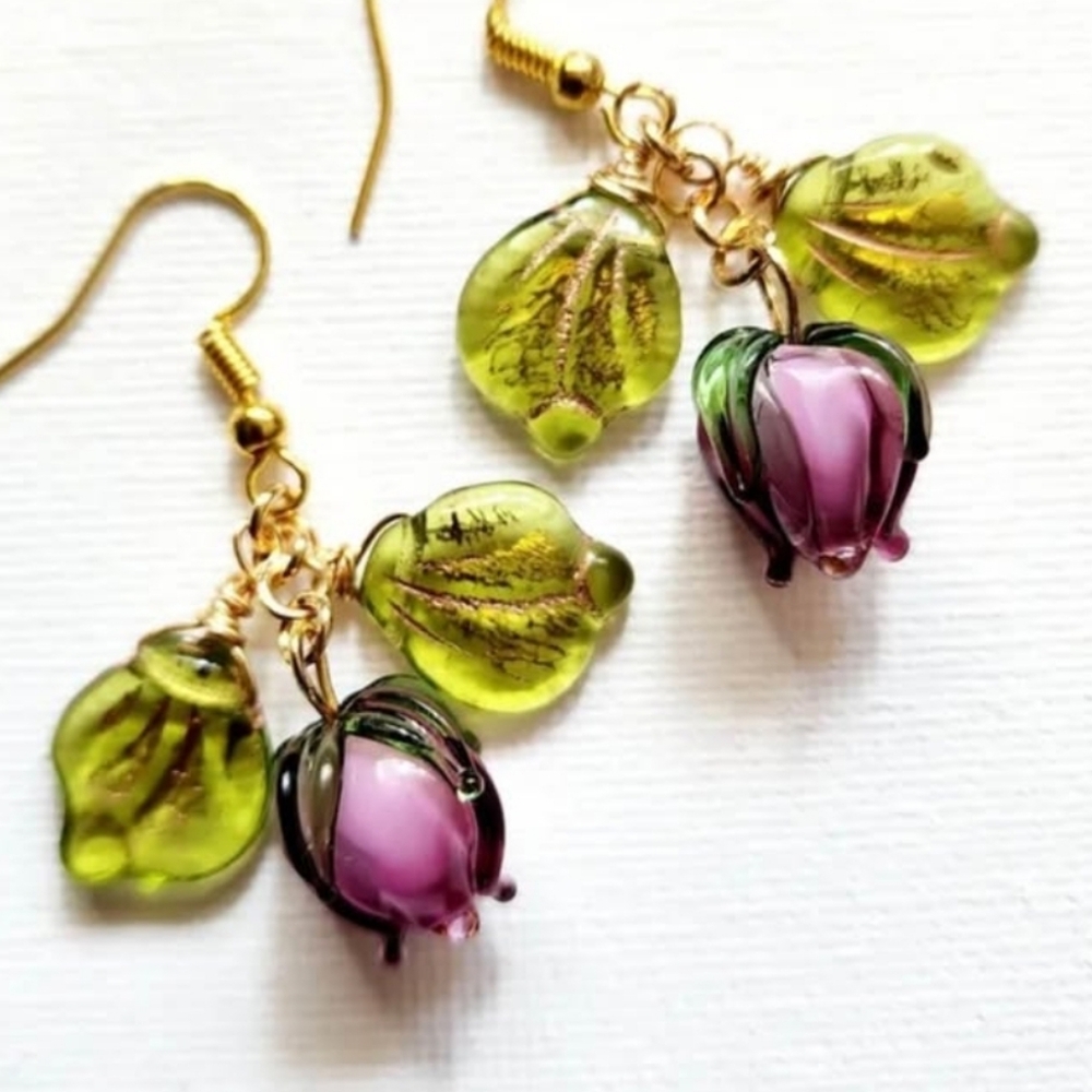 Handmade Roses Earrings - Picture 1 of 2